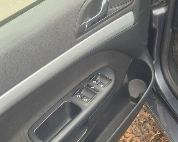 Сірий Шкода Октавія, об'ємом двигуна 1.6 л та пробігом 271 тис. км за 7900 $, фото 19 на Automoto.ua