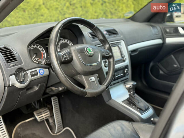 Серый Шкода Октавия, объемом двигателя 2 л и пробегом 230 тыс. км за 9499 $, фото 42 на Automoto.ua