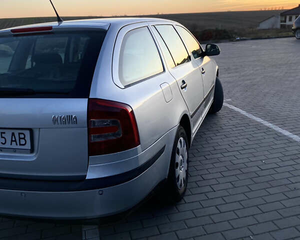 Сірий Шкода Октавія, об'ємом двигуна 1.6 л та пробігом 274 тис. км за 6800 $, фото 11 на Automoto.ua