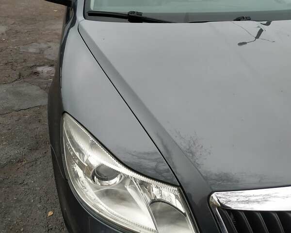 Серый Шкода Октавия, объемом двигателя 1.2 л и пробегом 239 тыс. км за 6000 $, фото 22 на Automoto.ua