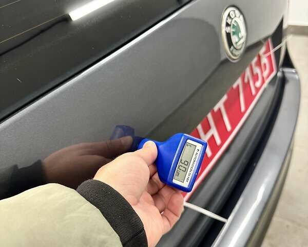 Серый Шкода Октавия, объемом двигателя 2 л и пробегом 217 тыс. км за 10750 $, фото 112 на Automoto.ua