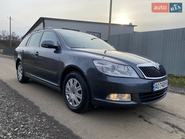 Серый Шкода Октавия, объемом двигателя 1.6 л и пробегом 309 тыс. км за 7650 $, фото 2 на Automoto.ua