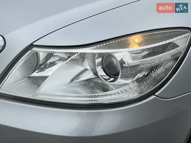 Серый Шкода Октавия, объемом двигателя 1.99 л и пробегом 234 тыс. км за 9800 $, фото 57 на Automoto.ua