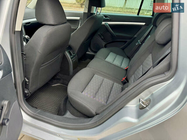 Сірий Шкода Октавія, об'ємом двигуна 1.6 л та пробігом 181 тис. км за 8799 $, фото 14 на Automoto.ua