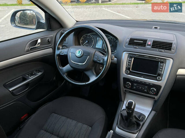 Серый Шкода Октавия, объемом двигателя 1.4 л и пробегом 257 тыс. км за 7450 $, фото 24 на Automoto.ua