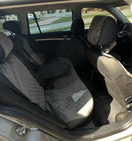 Сірий Шкода Октавія, об'ємом двигуна 1.6 л та пробігом 271 тис. км за 8200 $, фото 8 на Automoto.ua