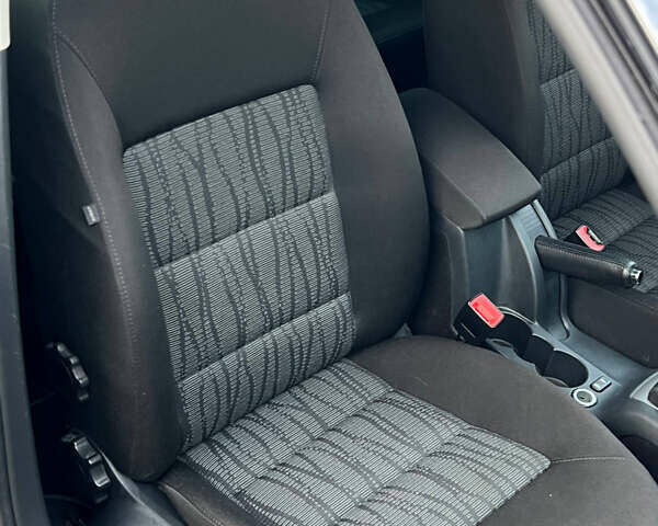 Серый Шкода Октавия, объемом двигателя 1.4 л и пробегом 257 тыс. км за 7450 $, фото 21 на Automoto.ua