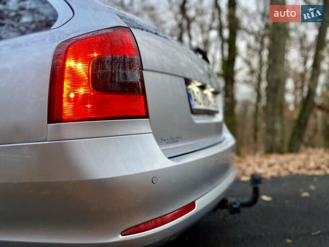 Серый Шкода Октавия, объемом двигателя 1.6 л и пробегом 230 тыс. км за 8300 $, фото 19 на Automoto.ua