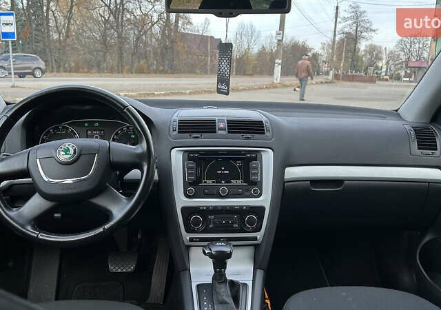 Серый Шкода Октавия, объемом двигателя 1.2 л и пробегом 209 тыс. км за 6200 $, фото 21 на Automoto.ua