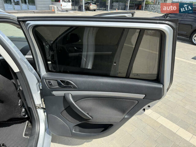 Серый Шкода Октавия, объемом двигателя 1.6 л и пробегом 344 тыс. км за 8700 $, фото 26 на Automoto.ua