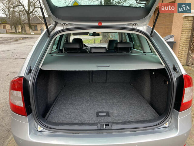 Сірий Шкода Октавія, об'ємом двигуна 1.97 л та пробігом 245 тис. км за 8999 $, фото 23 на Automoto.ua