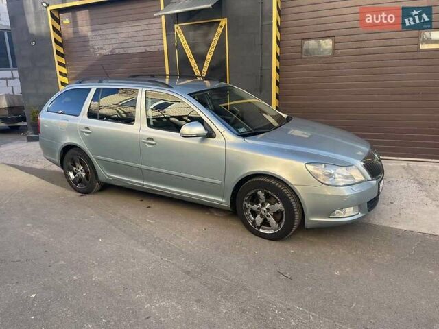 Серый Шкода Октавия, объемом двигателя 1.8 л и пробегом 236 тыс. км за 9600 $, фото 7 на Automoto.ua