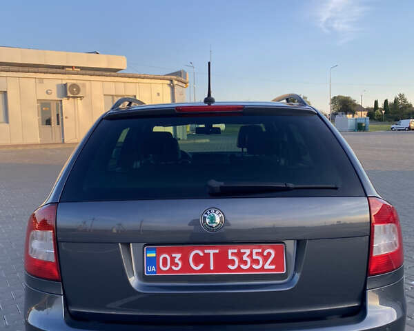 Серый Шкода Октавия, объемом двигателя 2 л и пробегом 218 тыс. км за 9900 $, фото 24 на Automoto.ua