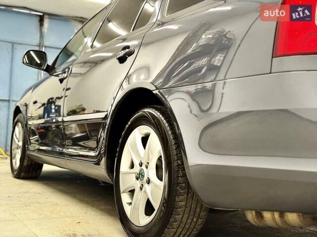 Серый Шкода Октавия, объемом двигателя 2 л и пробегом 217 тыс. км за 10750 $, фото 17 на Automoto.ua