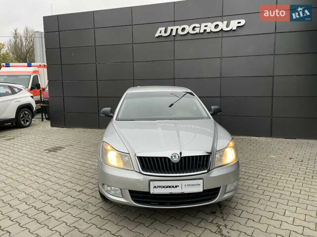 Сірий Шкода Октавія, об'ємом двигуна 1.8 л та пробігом 250 тис. км за 6999 $, фото 3 на Automoto.ua