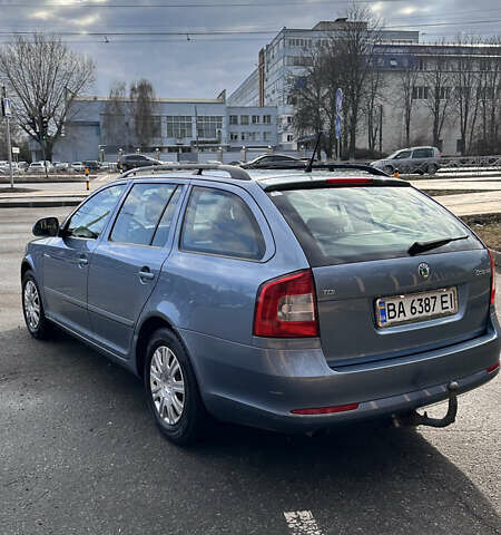 Серый Шкода Октавия, объемом двигателя 1.6 л и пробегом 213 тыс. км за 8490 $, фото 10 на Automoto.ua