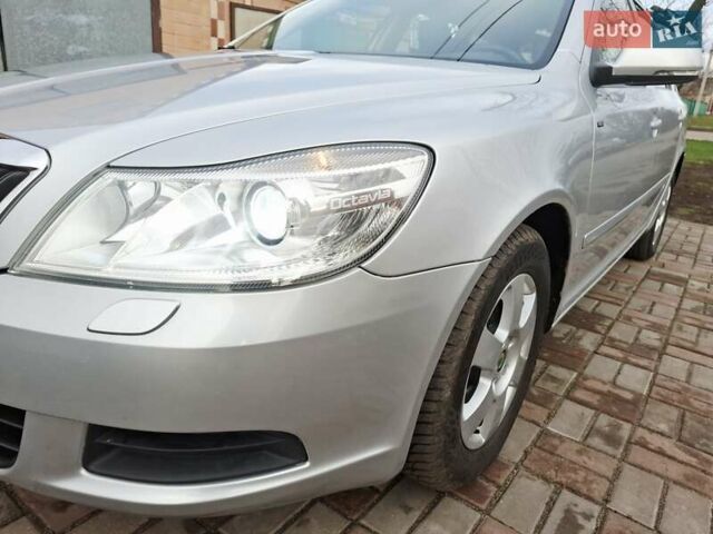 Серый Шкода Октавия, объемом двигателя 1.6 л и пробегом 194 тыс. км за 8350 $, фото 12 на Automoto.ua