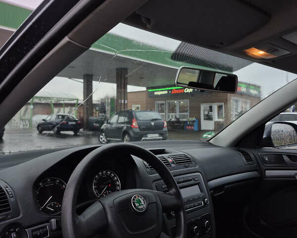 Серый Шкода Октавия, объемом двигателя 1.4 л и пробегом 236 тыс. км за 7600 $, фото 6 на Automoto.ua