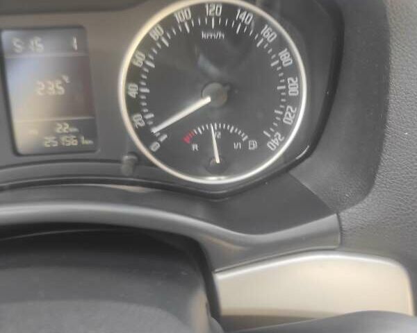 Серый Шкода Октавия, объемом двигателя 1.97 л и пробегом 251 тыс. км за 9500 $, фото 4 на Automoto.ua