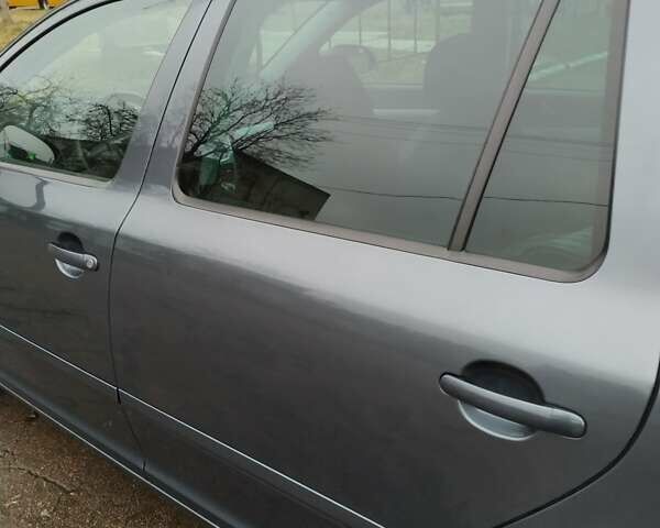 Серый Шкода Октавия, объемом двигателя 1.2 л и пробегом 239 тыс. км за 6000 $, фото 28 на Automoto.ua