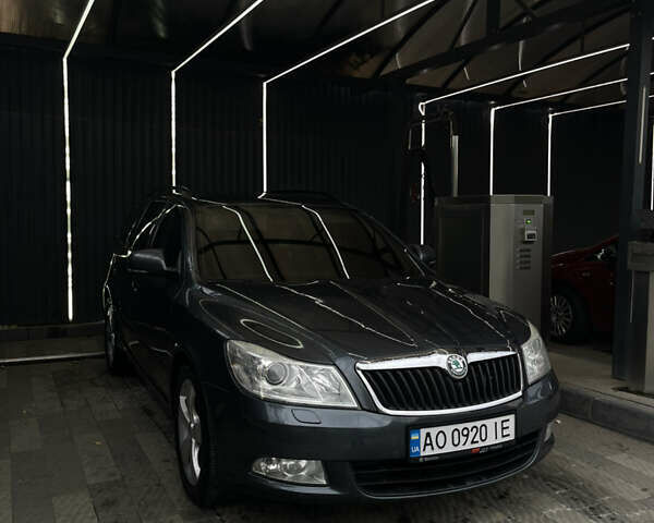 Сірий Шкода Октавія, об'ємом двигуна 1.6 л та пробігом 270 тис. км за 8200 $, фото 2 на Automoto.ua