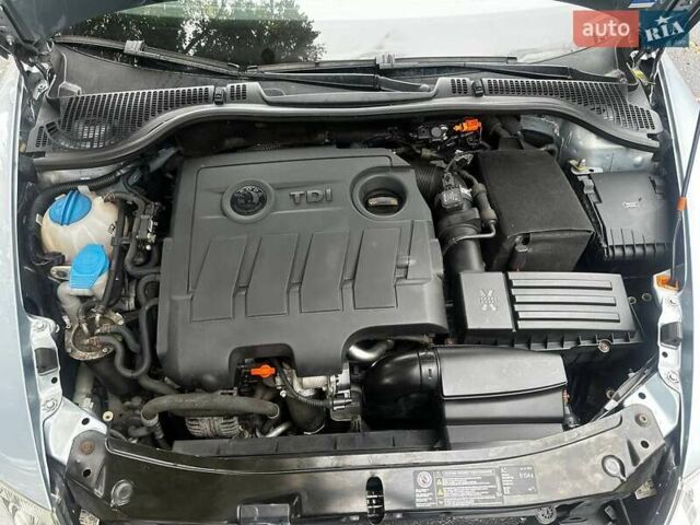 Сірий Шкода Октавія, об'ємом двигуна 1.6 л та пробігом 210 тис. км за 8200 $, фото 3 на Automoto.ua