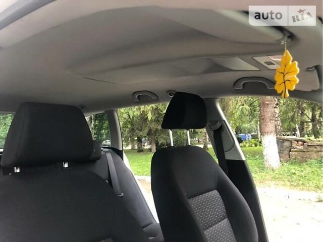 Шкода Октавія 2011 у Чернівцях на Automoto.ua Сірий Шкода Октавія, об'ємом двигуна 1.6 л та пробігом 301 тис. км за 4900 $, фото 16 на Automoto.ua