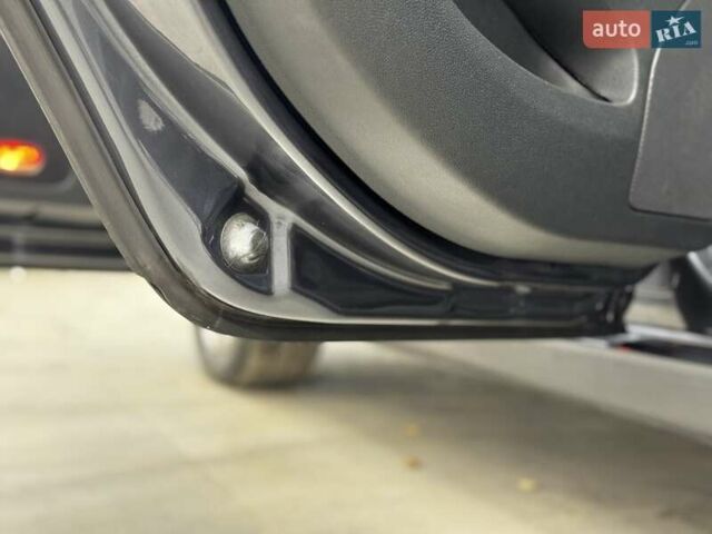 Серый Шкода Октавия, объемом двигателя 2 л и пробегом 217 тыс. км за 10750 $, фото 62 на Automoto.ua