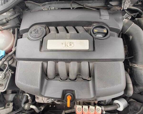 Серый Шкода Октавия, объемом двигателя 1.6 л и пробегом 260 тыс. км за 7100 $, фото 8 на Automoto.ua