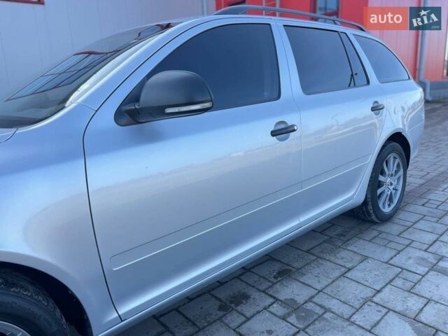 Сірий Шкода Октавія, об'ємом двигуна 1.6 л та пробігом 237 тис. км за 7150 $, фото 16 на Automoto.ua