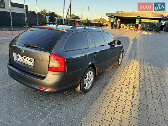Серый Шкода Октавия, объемом двигателя 1.6 л и пробегом 259 тыс. км за 8800 $, фото 4 на Automoto.ua