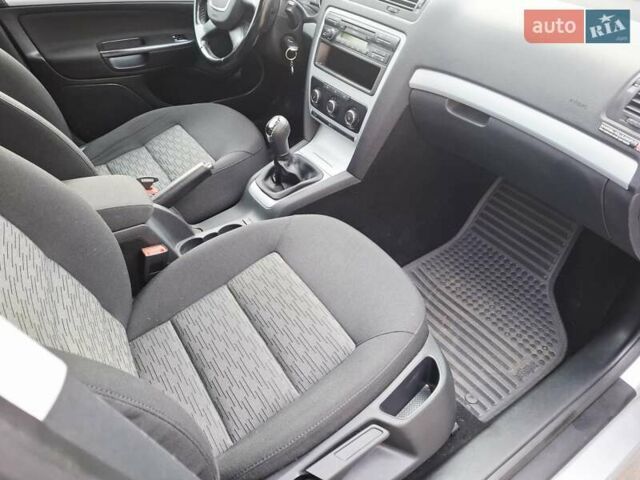 Серый Шкода Октавия, объемом двигателя 1.6 л и пробегом 194 тыс. км за 8350 $, фото 31 на Automoto.ua