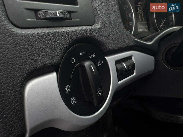 Серый Шкода Октавия, объемом двигателя 1.6 л и пробегом 236 тыс. км за 9900 $, фото 22 на Automoto.ua