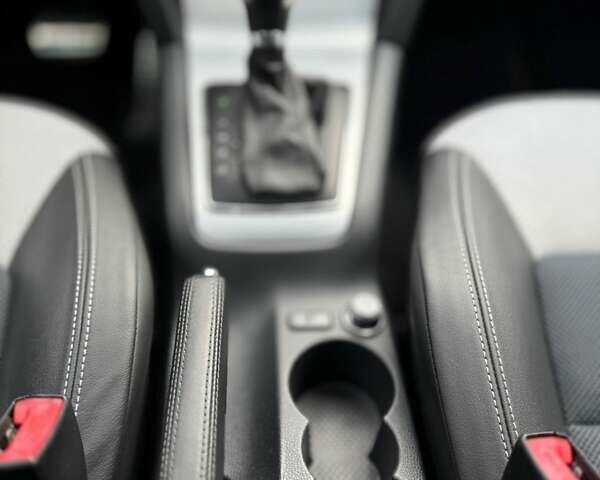 Серый Шкода Октавия, объемом двигателя 0 л и пробегом 177 тыс. км за 11850 $, фото 57 на Automoto.ua