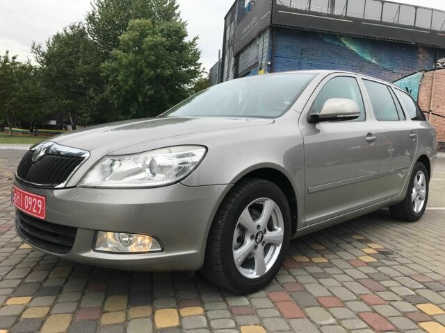 Серый Шкода Октавия, объемом двигателя 0 л и пробегом 187 тыс. км за 7850 $, фото 5 на Automoto.ua