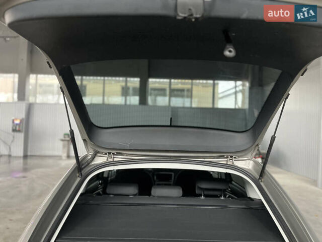 Сірий Шкода Октавія, об'ємом двигуна 1.6 л та пробігом 208 тис. км за 9150 $, фото 41 на Automoto.ua