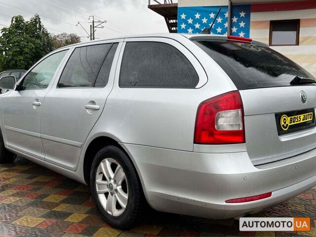 Серый Шкода Октавия, объемом двигателя 1.6 л и пробегом 296 тыс. км за 8999 $, фото 4 на Automoto.ua