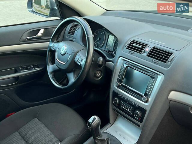 Серый Шкода Октавия, объемом двигателя 1.4 л и пробегом 257 тыс. км за 7450 $, фото 22 на Automoto.ua