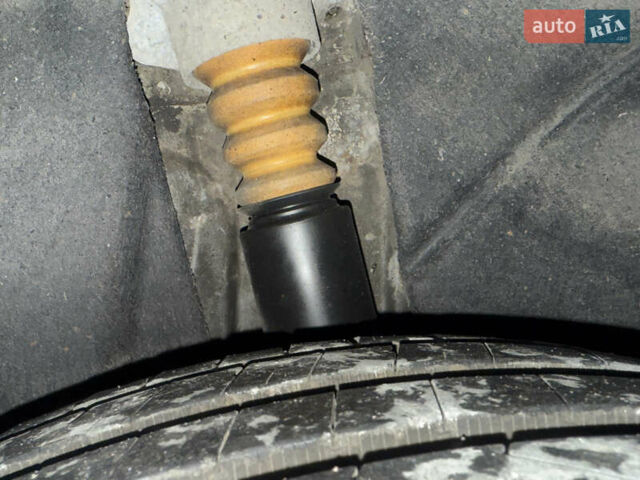 Серый Шкода Октавия, объемом двигателя 1.6 л и пробегом 196 тыс. км за 9850 $, фото 36 на Automoto.ua