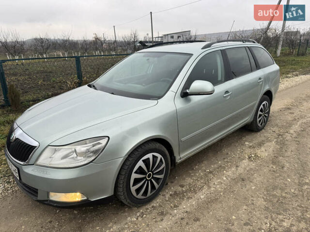 Серый Шкода Октавия, объемом двигателя 1.6 л и пробегом 321 тыс. км за 6899 $, фото 1 на Automoto.ua