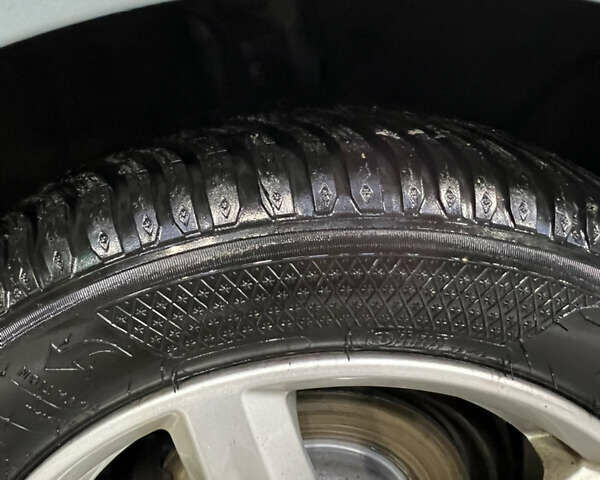 Серый Шкода Октавия, объемом двигателя 1.2 л и пробегом 122 тыс. км за 7200 $, фото 17 на Automoto.ua