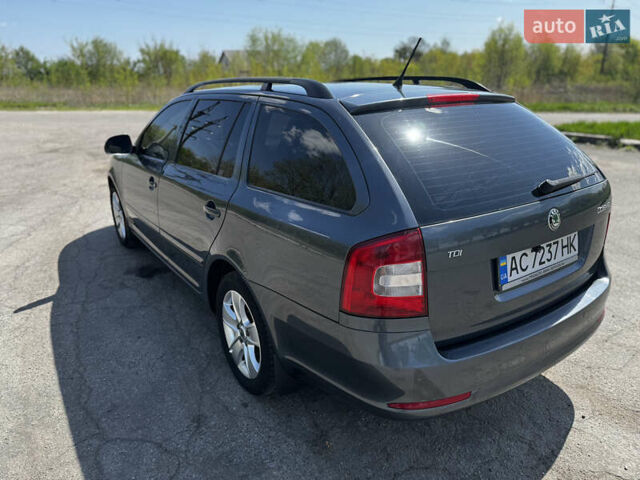 Серый Шкода Октавия, объемом двигателя 1.6 л и пробегом 259 тыс. км за 8800 $, фото 24 на Automoto.ua