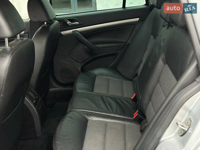 Сірий Шкода Октавія, об'ємом двигуна 1.4 л та пробігом 180 тис. км за 7199 $, фото 8 на Automoto.ua