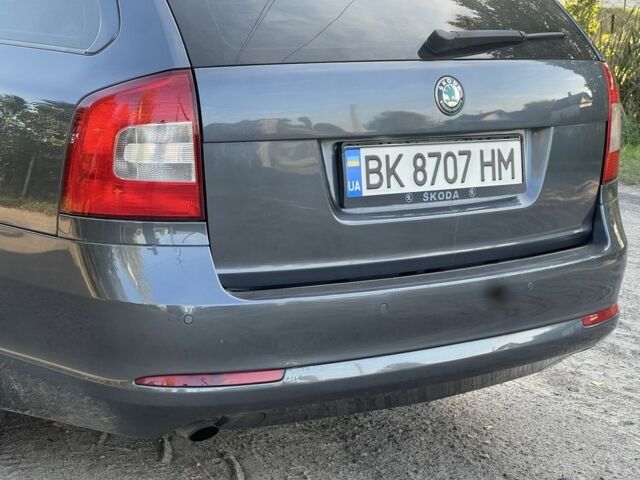 Серый Шкода Октавия, объемом двигателя 1.2 л и пробегом 272 тыс. км за 5650 $, фото 4 на Automoto.ua