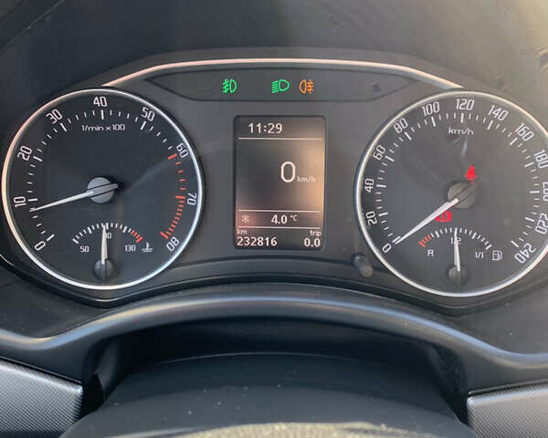 Серый Шкода Октавия, объемом двигателя 1.8 л и пробегом 233 тыс. км за 6800 $, фото 40 на Automoto.ua