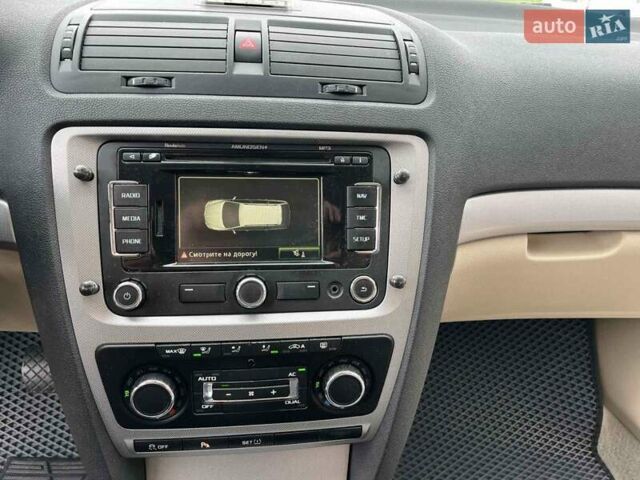 Серый Шкода Октавия, объемом двигателя 1.2 л и пробегом 173 тыс. км за 7850 $, фото 23 на Automoto.ua