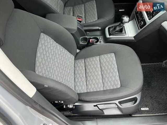 Серый Шкода Октавия, объемом двигателя 1.99 л и пробегом 234 тыс. км за 9800 $, фото 45 на Automoto.ua