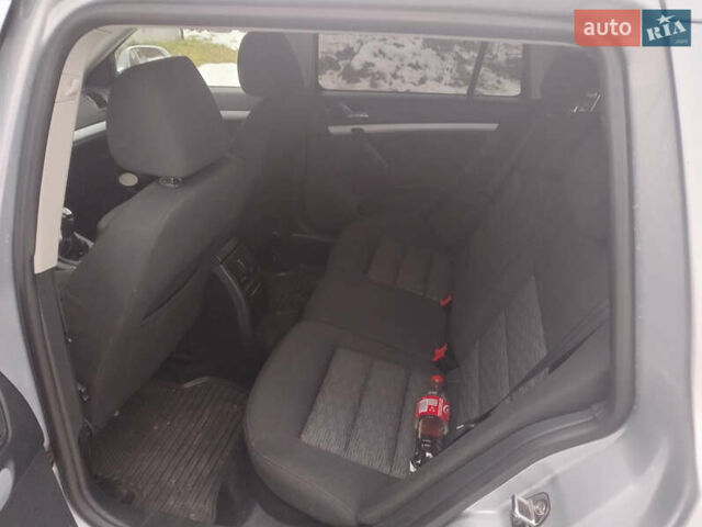 Сірий Шкода Октавія, об'ємом двигуна 1.6 л та пробігом 285 тис. км за 6900 $, фото 8 на Automoto.ua
