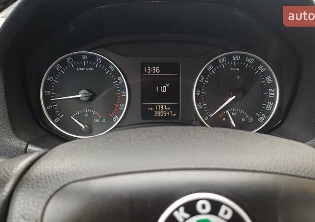Сірий Шкода Октавія, об'ємом двигуна 1.6 л та пробігом 280 тис. км за 6950 $, фото 22 на Automoto.ua