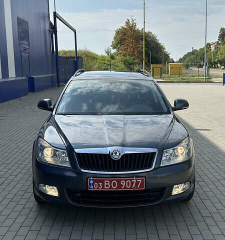 Серый Шкода Октавия, объемом двигателя 1.2 л и пробегом 208 тыс. км за 6200 $, фото 12 на Automoto.ua